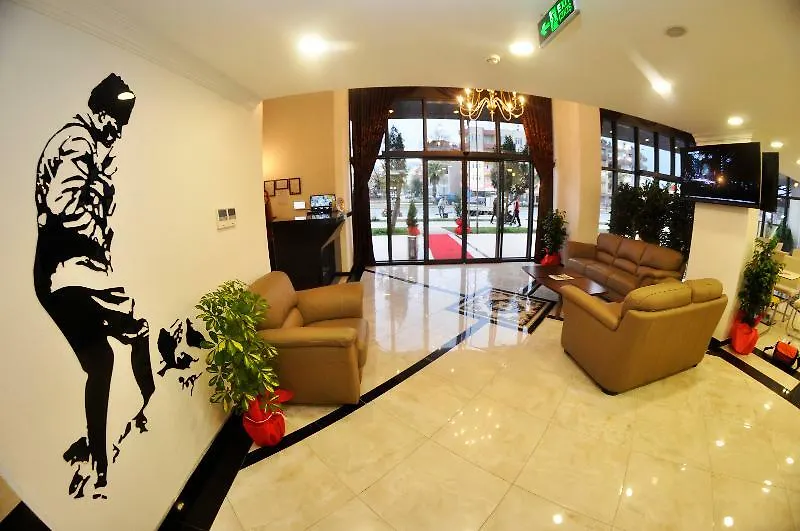 Ozyigit Otel アンタルヤ ホテル