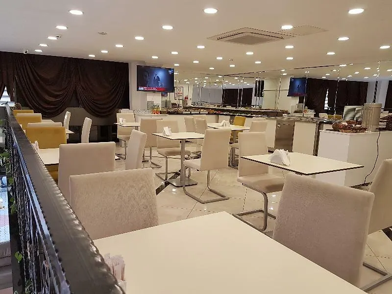 Ozyigit Otel Antalya Turkiet