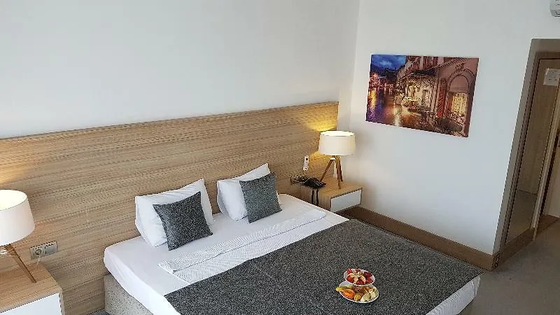 Ozyigit Otel Antalya 3*,